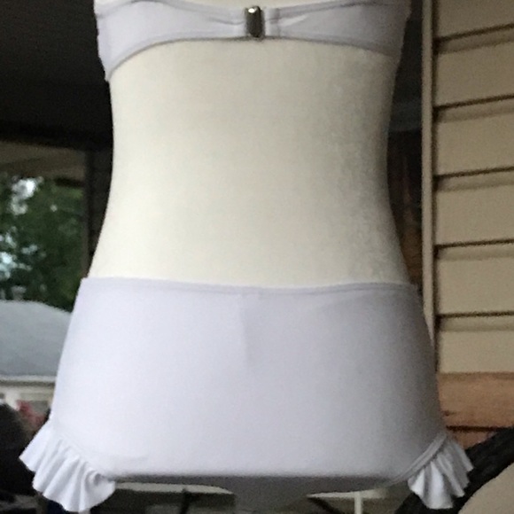 NWOT 2-pc Ruffle Bikini (set) - Picture 12 of 12